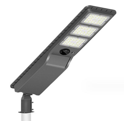 Luz de rua LED resistente ao vento e à água com controle remoto de sensor