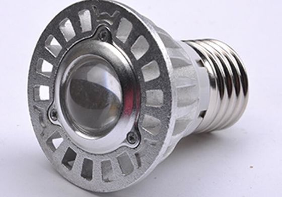 Materiais de liga de alumínio para luminárias LED